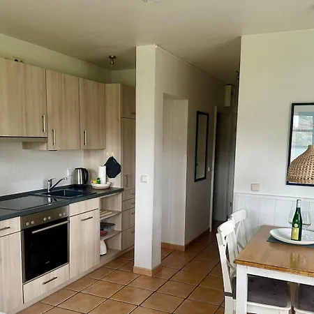 Apartament Raantem Hues, Ra 06 *